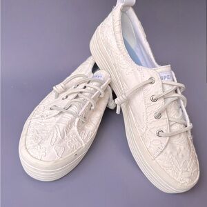 NEW✨Sperry Women's Crest Vibe Platform Sneaker